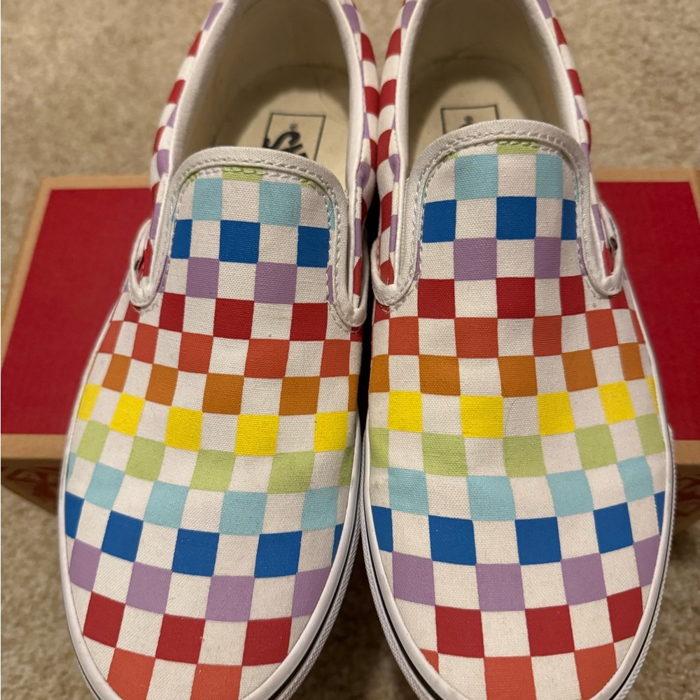 Vans Men’s Classic Slip-On Rainbow Checkered